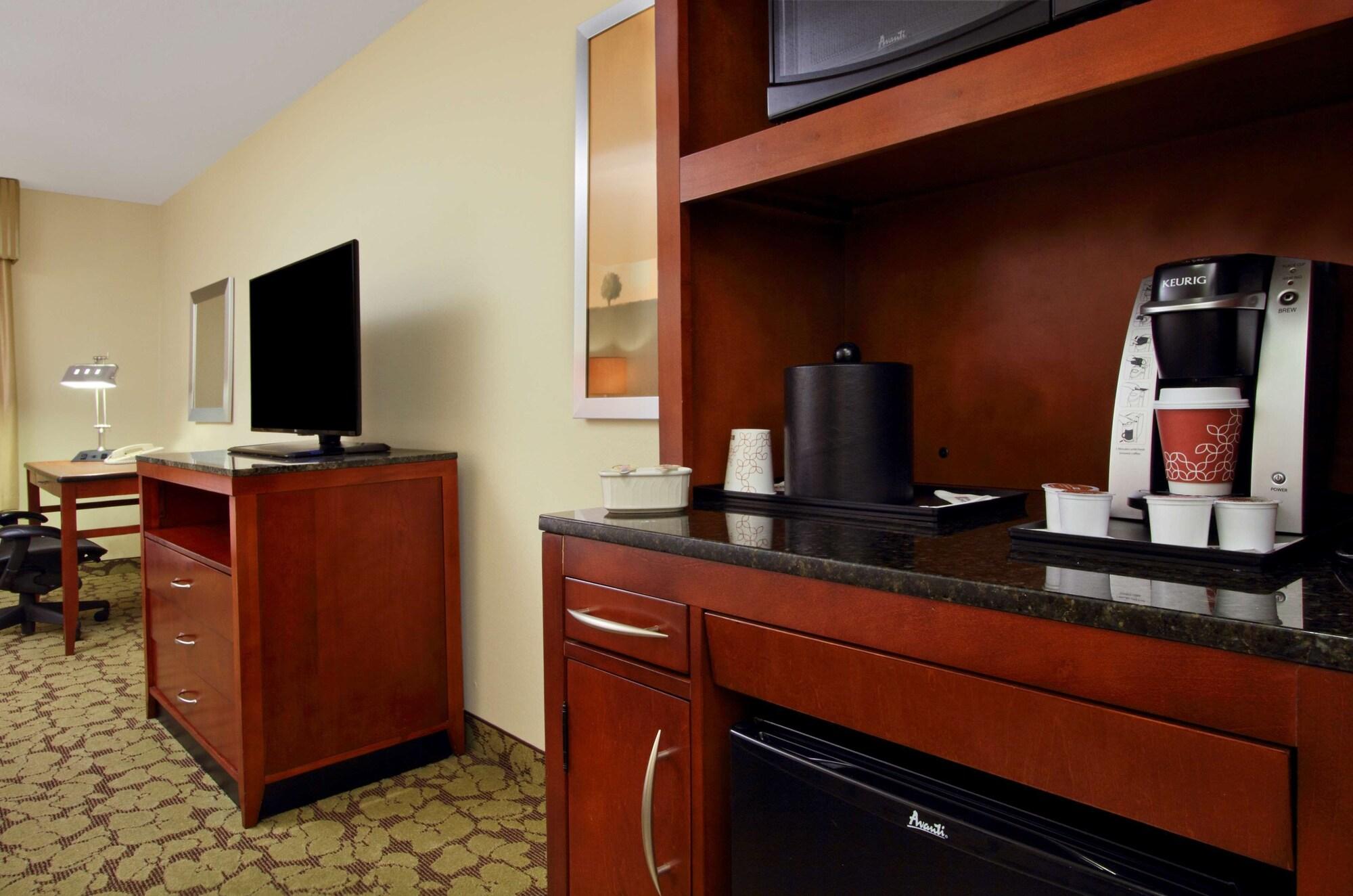 Hotel Hilton Garden Airport Columbus
