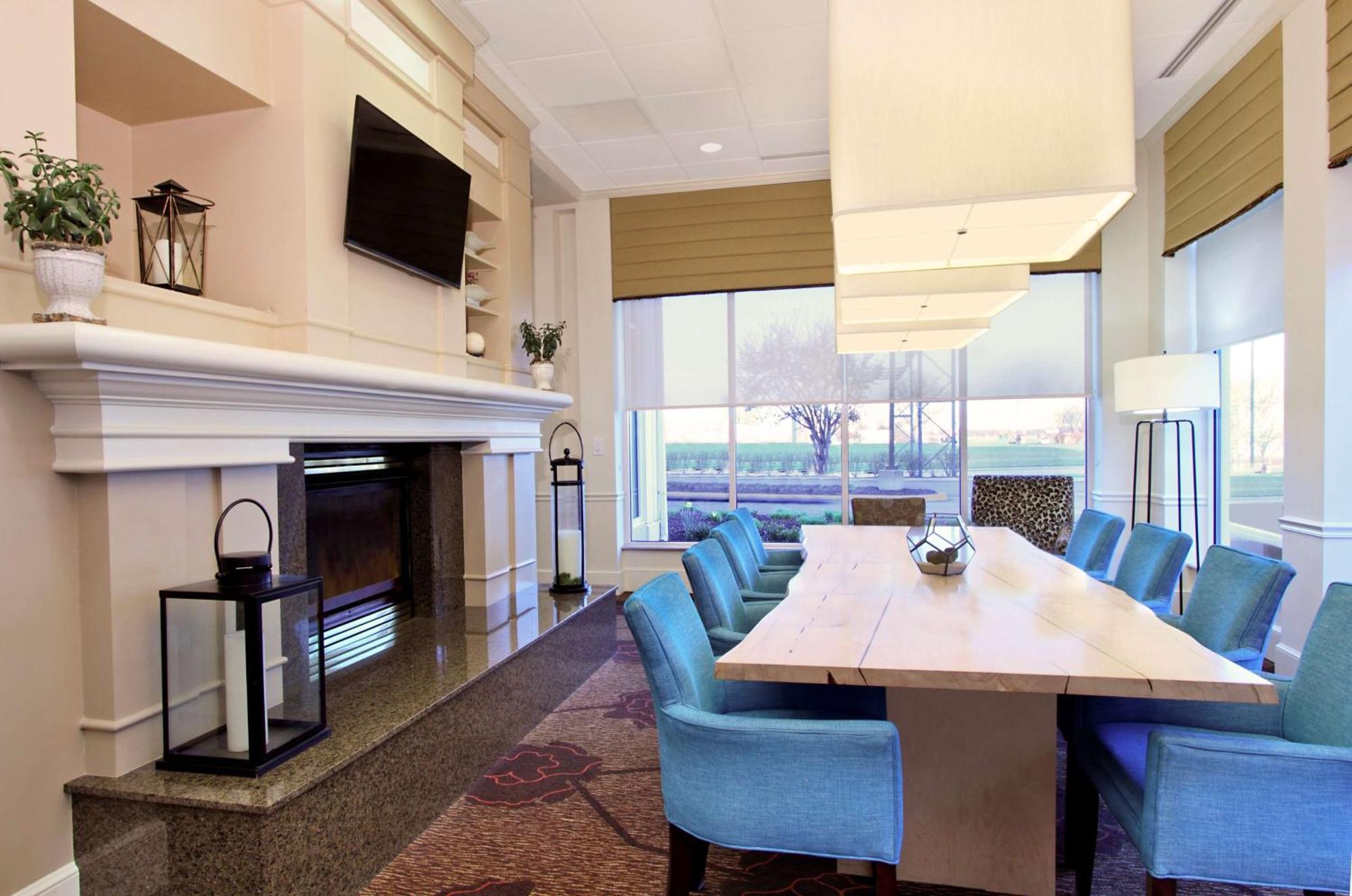 Hilton Garden Airport